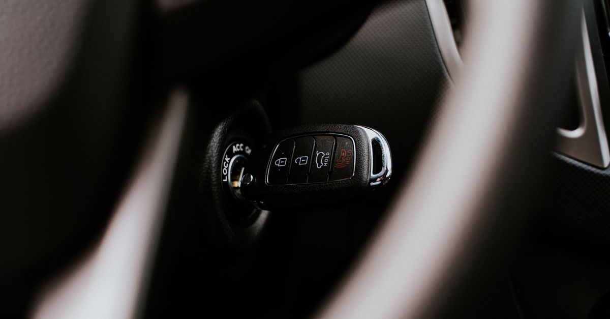 Hyundai car key fob — מנעולן ברמת גן